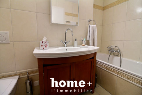 19i1546 - Clarens -salle-de-bains
