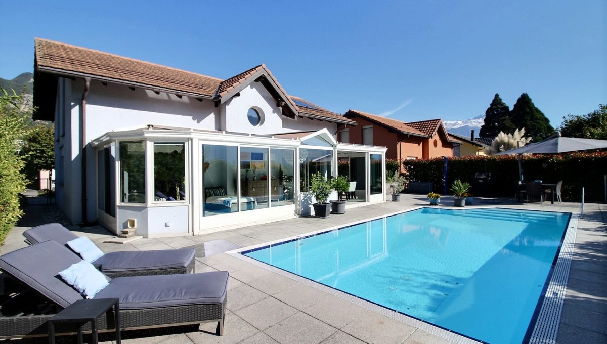Villa et piscine