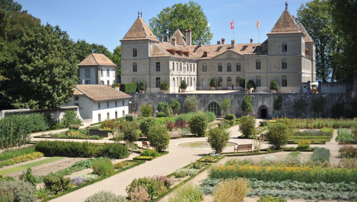 chateau_prangins_home